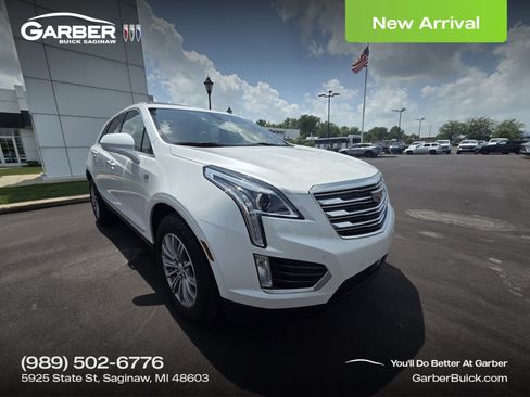 Used 2018 Cadillac XT5 Luxury w/ Driver Awareness Package AWD/4WD image 1