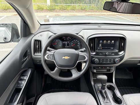 Used 2019 Chevrolet Colorado W/T w/ WT Convenience Package RWD image 13