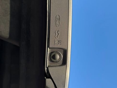 Used 2023 Ford F150 Lightning Lariat w/ Equipment Group 511A High image 17