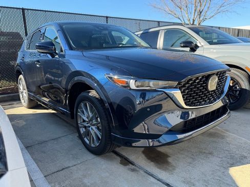 Used 2025 MAZDA CX-5 AWD 2.5 S w/ Premium Plus Pkg image 2