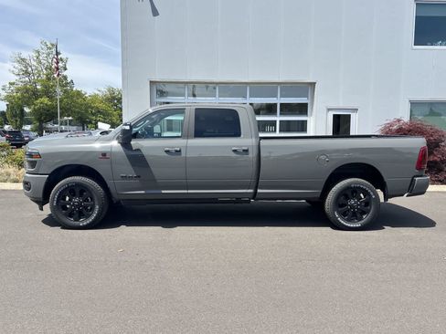 New 2026 RAM 3500 Laramie AWD/4WD image 2