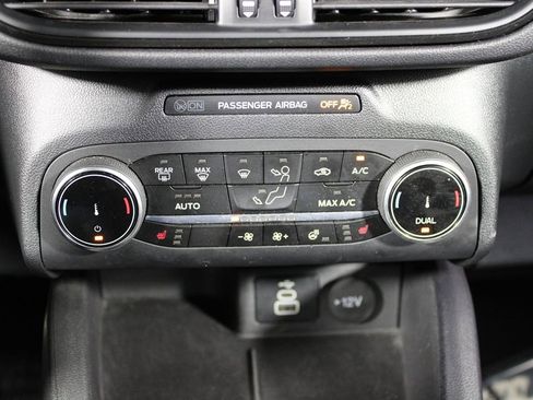 Used 2024 Ford Escape ST-Line image 15