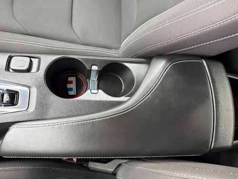 Used 2018 Chevrolet Camaro LS RWD image 31