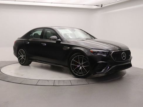 New 2026 Mercedes-Benz E 53 AMG e 4MATIC Sedan image 16