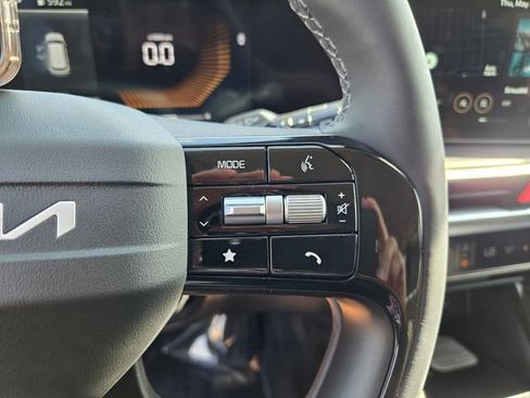 New 2026 Kia Sorento EX FWD image 12