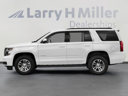 Used 2020 Chevrolet Tahoe 4WD w/ Remote Keyless Entry Package image 3