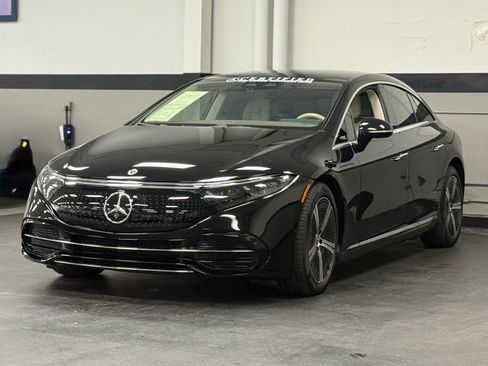 Certified 2023 Mercedes-Benz EQS 450+ 4MATIC Sedan image 6