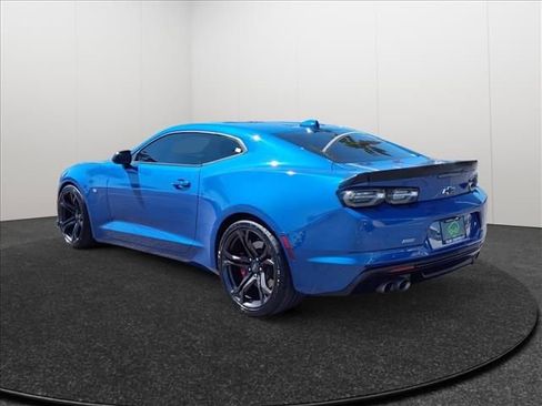 Certified 2022 Chevrolet Camaro SS image 3