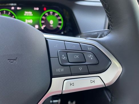 New 2026 Volkswagen Atlas Cross Sport SEL Premium R-Line image 6