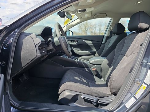 Used 2024 Honda Accord LX image 13