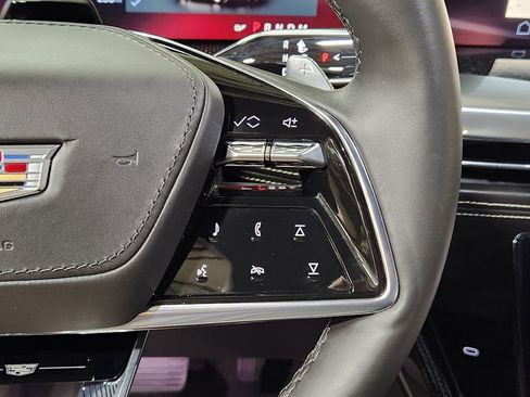 Used 2025 Cadillac Escalade V image 50