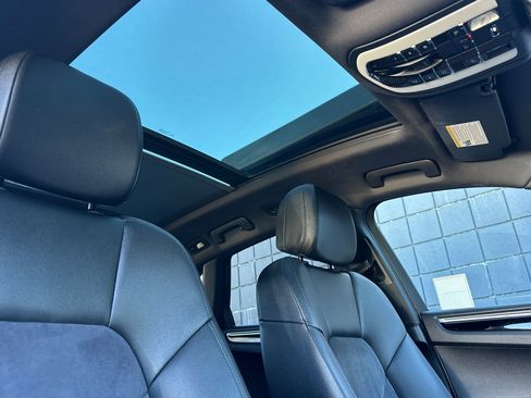 Used 2020 Porsche Macan image 17