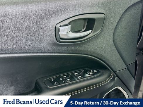 Certified 2021 Jeep Compass Latitude w/ Convenience Group AWD/4WD image 19