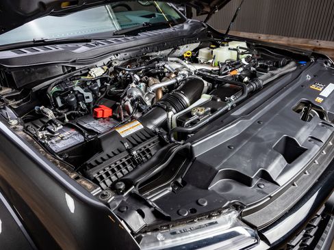 Used 2026 Ford F450 Platinum w/ Platinum Plus Package image 40