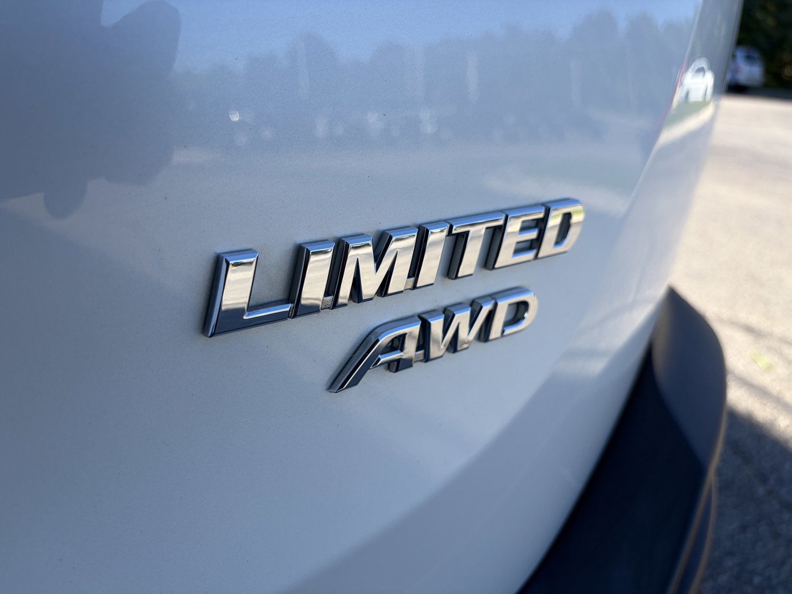 Used 2015 Toyota RAV4 Limited AWD/4WD image 31