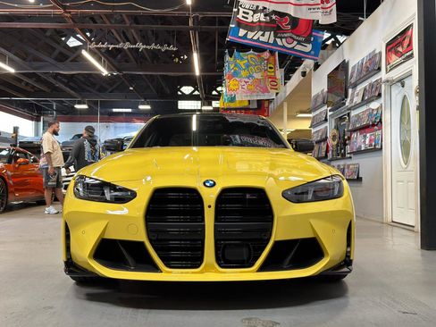 Used 2026 BMW M3 Competition w/ Carbon Package AWD/4WD image 2