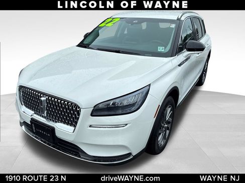 Certified 2022 Lincoln Corsair AWD w/ Equipment Group 101A image 1