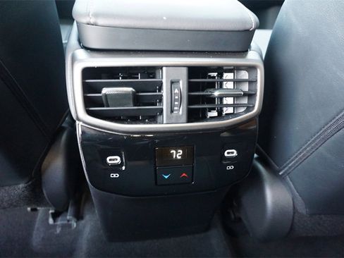 Used 2024 Lexus RX 350 Premium image 17