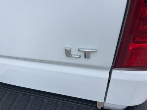 Used 2025 Chevrolet Silverado 1500 LT w/ Z71 Off-Road Package AWD/4WD image 7