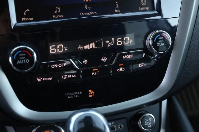Certified 2024 Nissan Murano SV w/ SV Midnight Edition Package AWD/4WD image 18