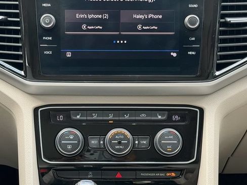 Used 2022 Volkswagen Atlas SE FWD image 18