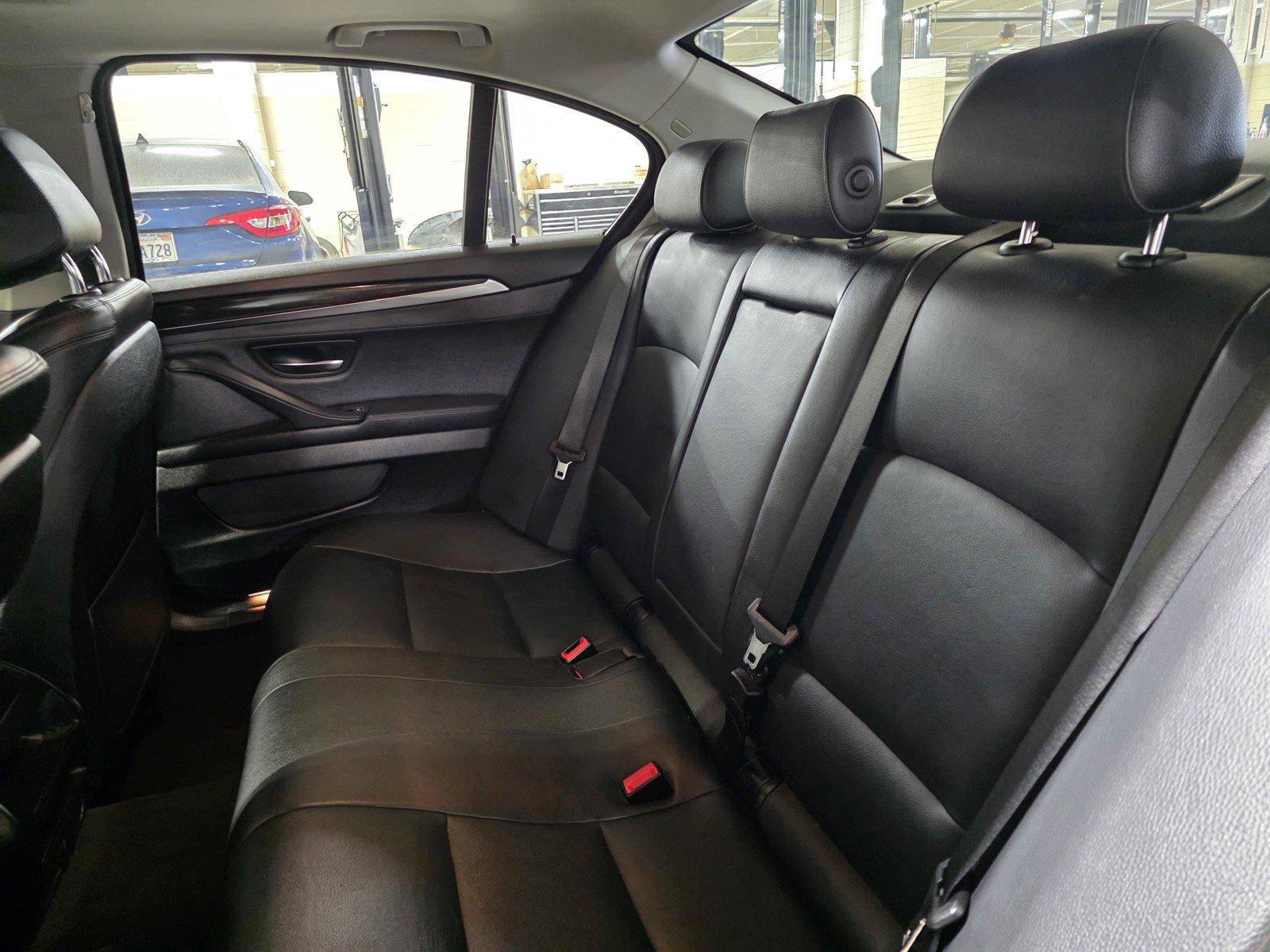 Used 2015 BMW 528i Sedan RWD image 14