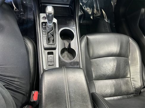 Used 2023 Nissan Altima 2.5 SL FWD image 15