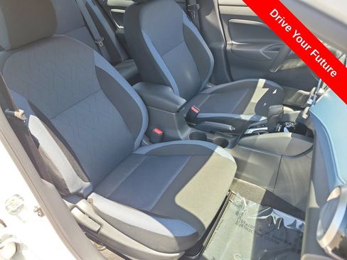 Used 2025 Nissan Versa SV w/ Trunk Package FWD image 20