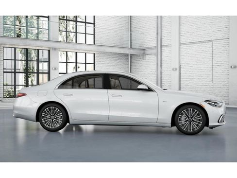 New 2026 Mercedes-Benz S 580e 4MATIC Sedan image 15