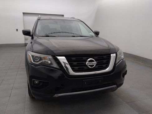 Used 2020 Nissan Pathfinder SV AWD/4WD image 14