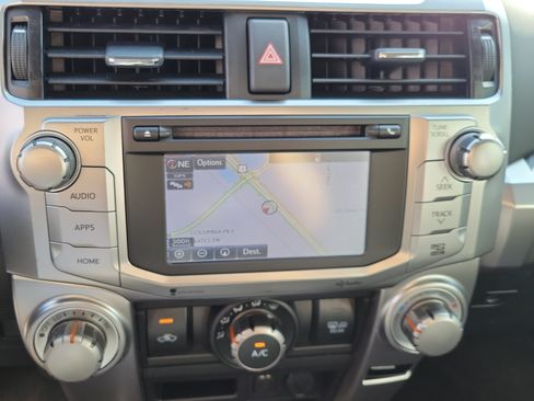Used 2015 Toyota 4Runner SR5 RWD image 19
