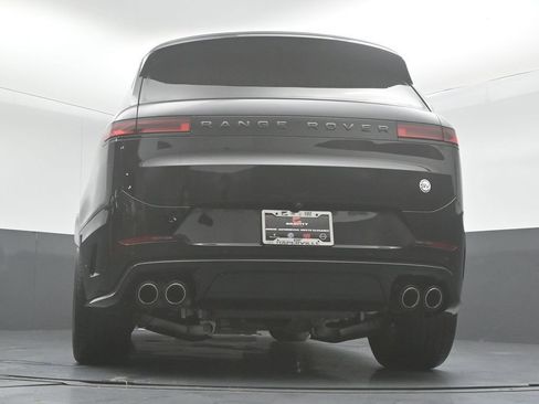 Used 2024 Land Rover Range Rover Sport AWD/4WD image 39