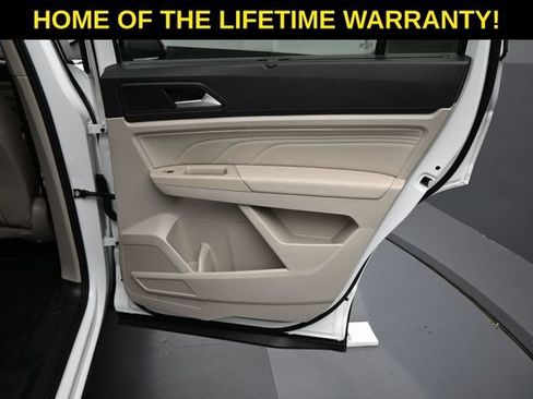 Used 2023 Volkswagen Atlas SE FWD image 44