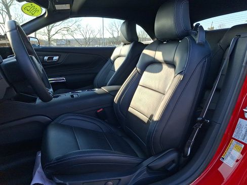 Certified 2025 Ford Mustang Premium image 13