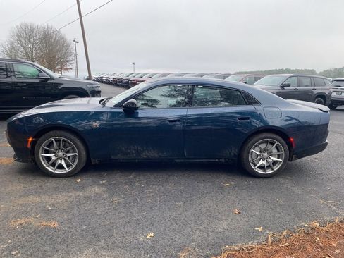 New 2026 Dodge Charger Scat Pack w/ Wheel & Tire Package AWD/4WD image 8