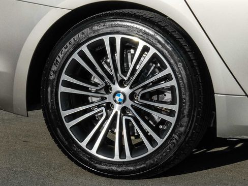 Used 2018 BMW 530i 530i w/ Premium Package image 56