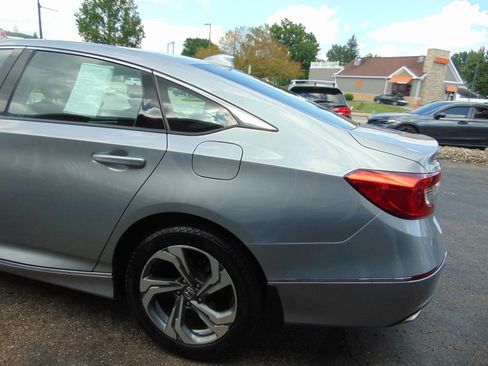 Used 2020 Honda Accord EX image 13