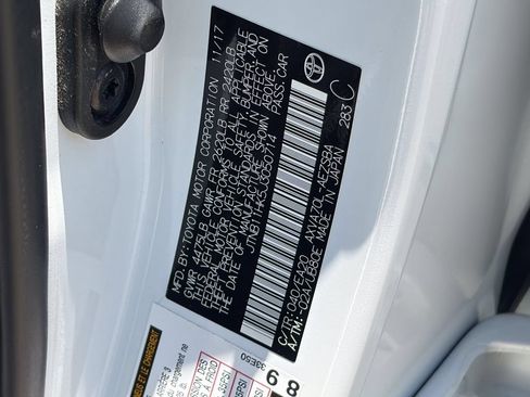 Certified 2018 Toyota Camry SE w/ Moonroof Package FWD image 38