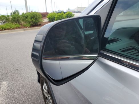 Used 2013 Honda CR-V LX image 8