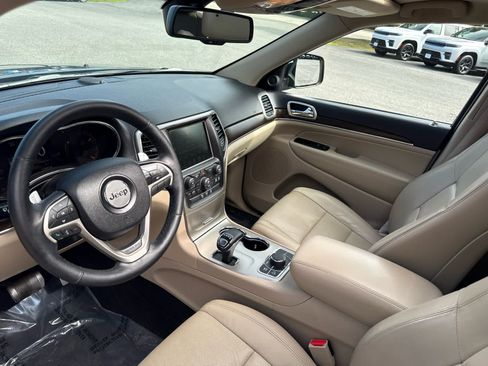 Used 2014 Jeep Grand Cherokee Limited AWD/4WD image 18