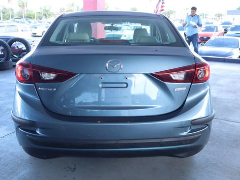 Used 2015 MAZDA MAZDA3 i Sport FWD image 8