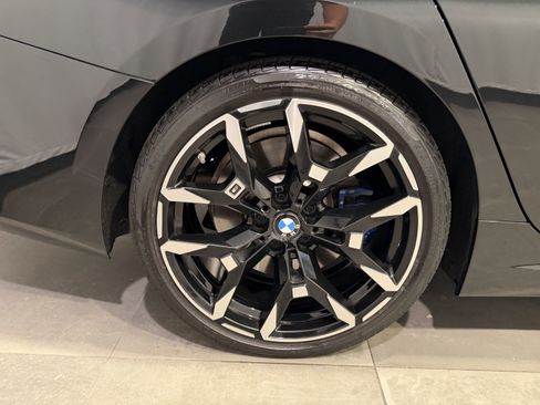Used 2025 BMW M340i RWD image 9