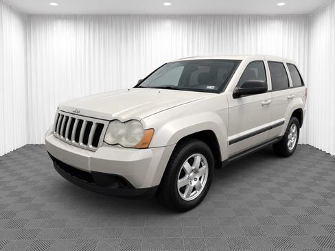 Used 2008 Jeep Grand Cherokee Laredo AWD/4WD image 7