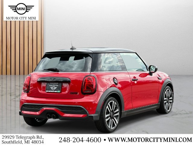 Certified 2024 MINI Cooper S FWD image 4