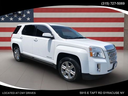 Used 2015 GMC Terrain SLE AWD/4WD image 3