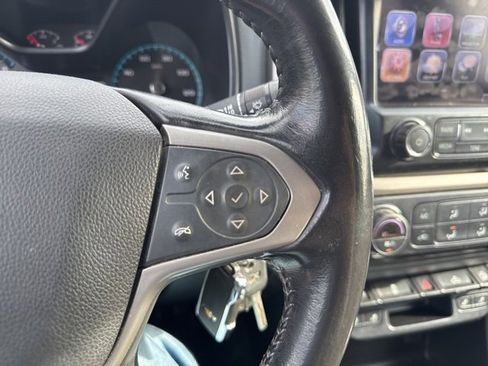 Used 2017 Chevrolet Colorado Z71 w/ Z71 Midnight Edition image 20