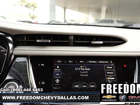 Certified 2023 Cadillac XT6 Premium Luxury image 18