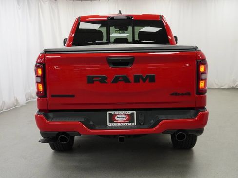 Used 2025 RAM 1500 Big Horn AWD/4WD image 11
