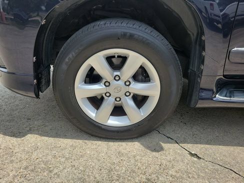 Used 2018 Lexus GX 460 w/ Navigation Package AWD/4WD image 35