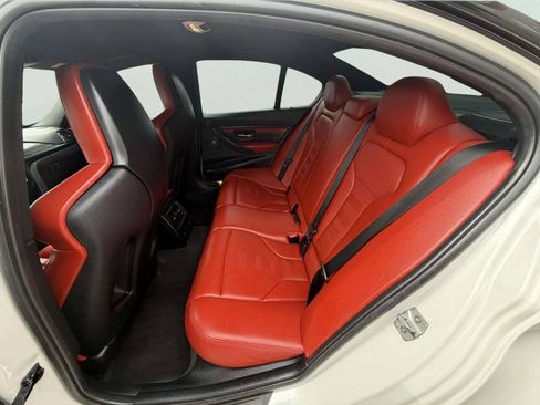 Used 2018 BMW M3 RWD image 20